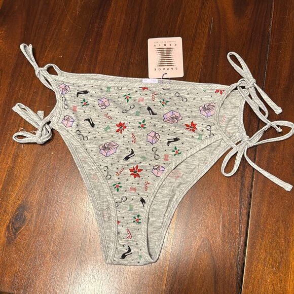 Savage X ‘Tis The Savage Holiday Grey Tie Hot Short Undies Women’s Medium - Picture 3 of 7